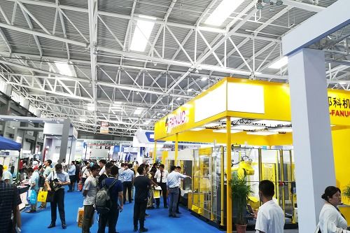 智造產業新生態 2021青島工業自動化展乘勢而來 ?？藗愃闺姎忾W耀亮相